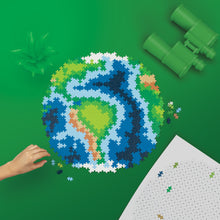Load image into Gallery viewer, Puzzle By Number - Earth 800 Pieces