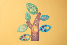 Load image into Gallery viewer, BZZZ... - My First Insertable Puzzle