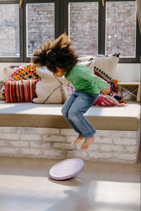 Stapelstein® Balance Board Light Violet the outdoor kid. Malta