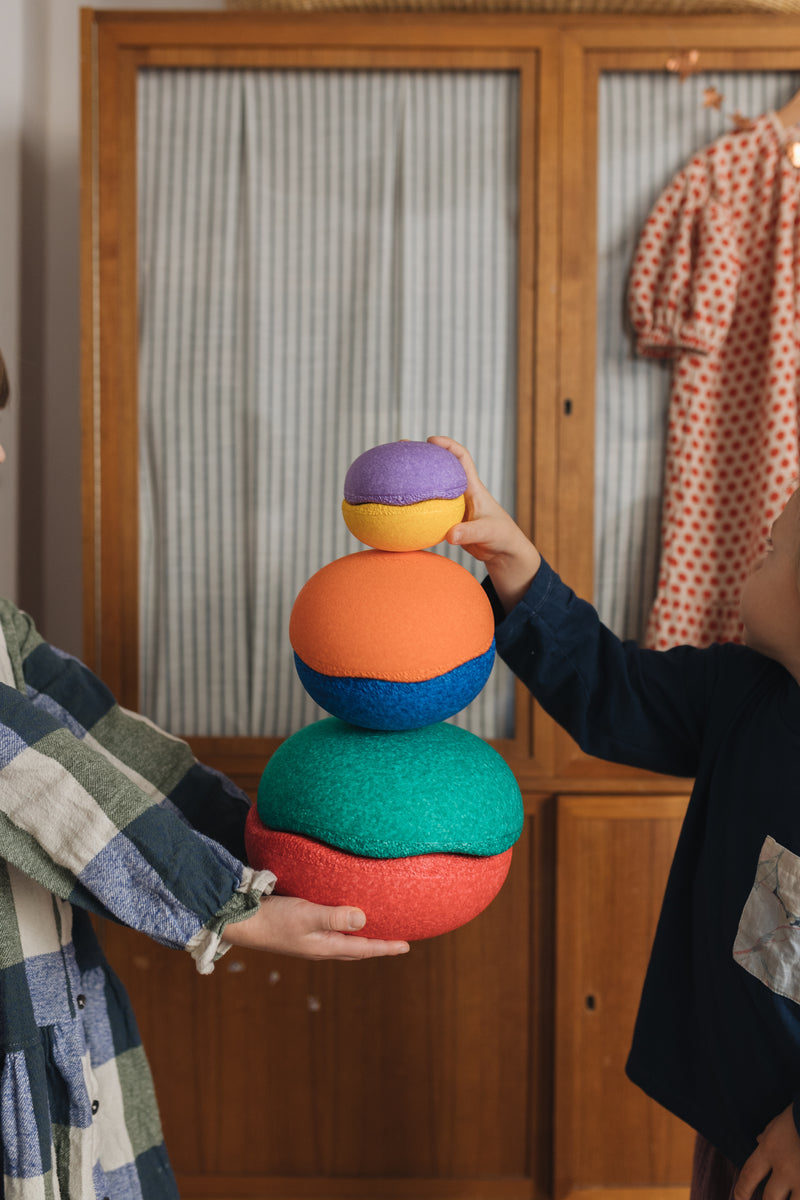 Stapelstein® Inside Rainbow Classic the outdoor kid. Malta