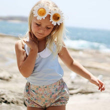 Load image into Gallery viewer, Daisy Sunnies