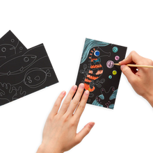 Load image into Gallery viewer, Friendly Fish - Scratch and Scribble Mini Kit