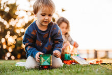 Load image into Gallery viewer, Connetix 24 Piece Rainbow Motion Pack