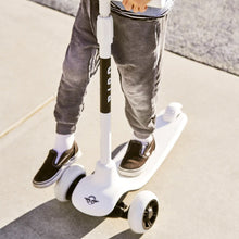 Load image into Gallery viewer, Dove White Birdie Scooter