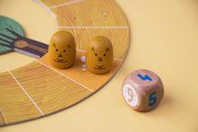 Load image into Gallery viewer, Win Win Winter - Family Game
