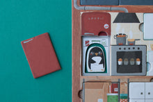 Load image into Gallery viewer, Hide &amp; Seek - Strategy Game
