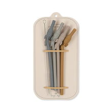 Load image into Gallery viewer, Silicone Straws Rocket - Pack of 4
